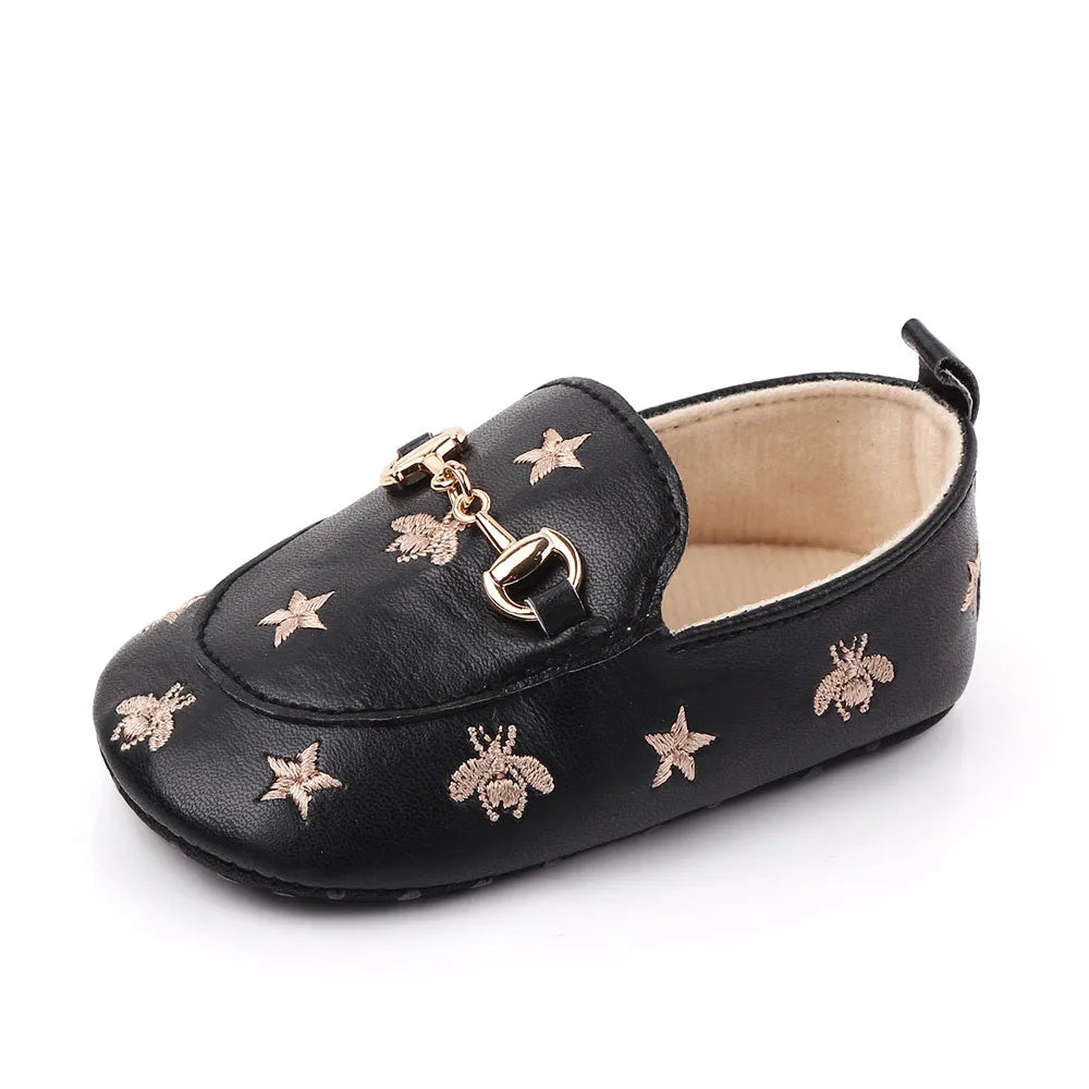 PU Leather Baby Shoes Embroidered Stars Christening Baptismal Moccasins Infant Boys Girls Slip-On Peas Shoes Walking Shoes 0-18M
