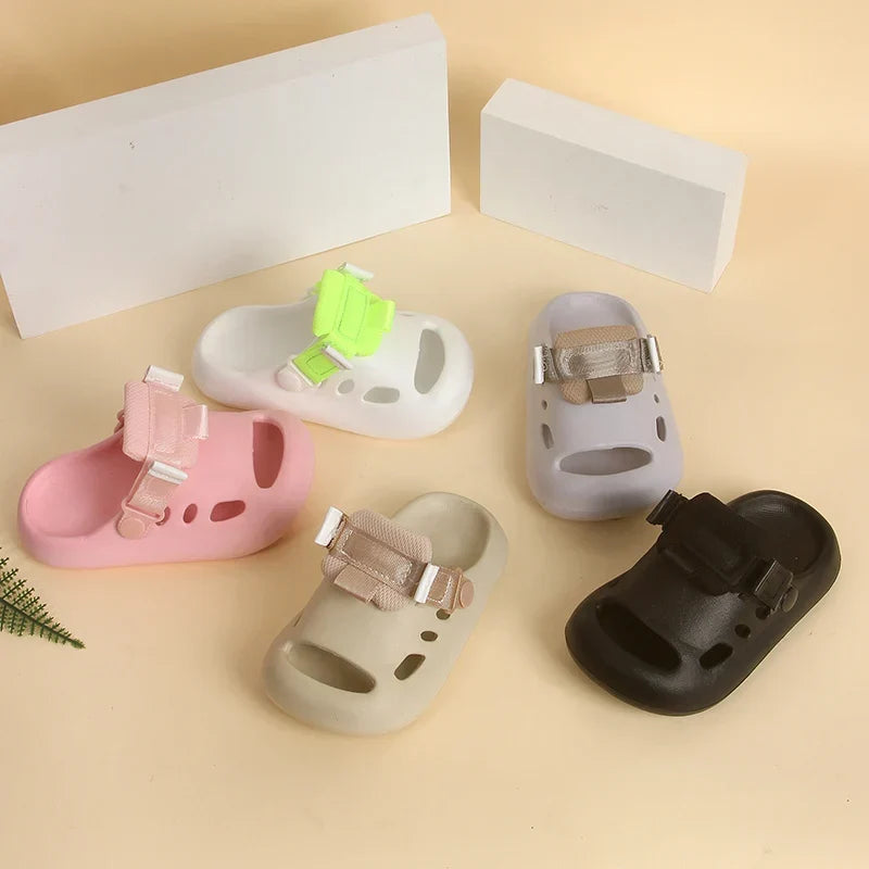 Children's sandals, boys' and girls' slippers, fashionable outdoor shoes, walking shoes, hiking shoes, anti slip beach shoes